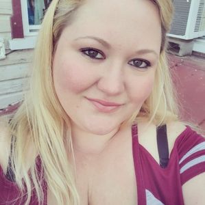 Meet your Posher, Carrie